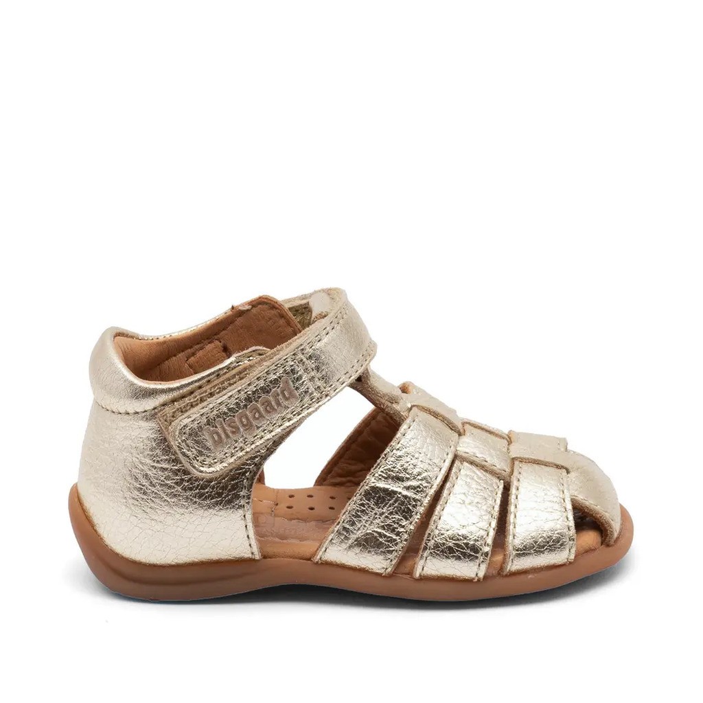 Carly - 2202 - 24