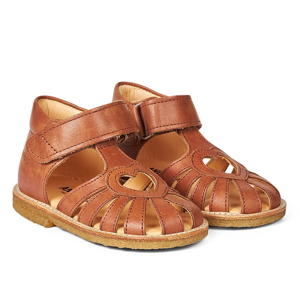 Begynder sandal med hjerte - Cognac - 20