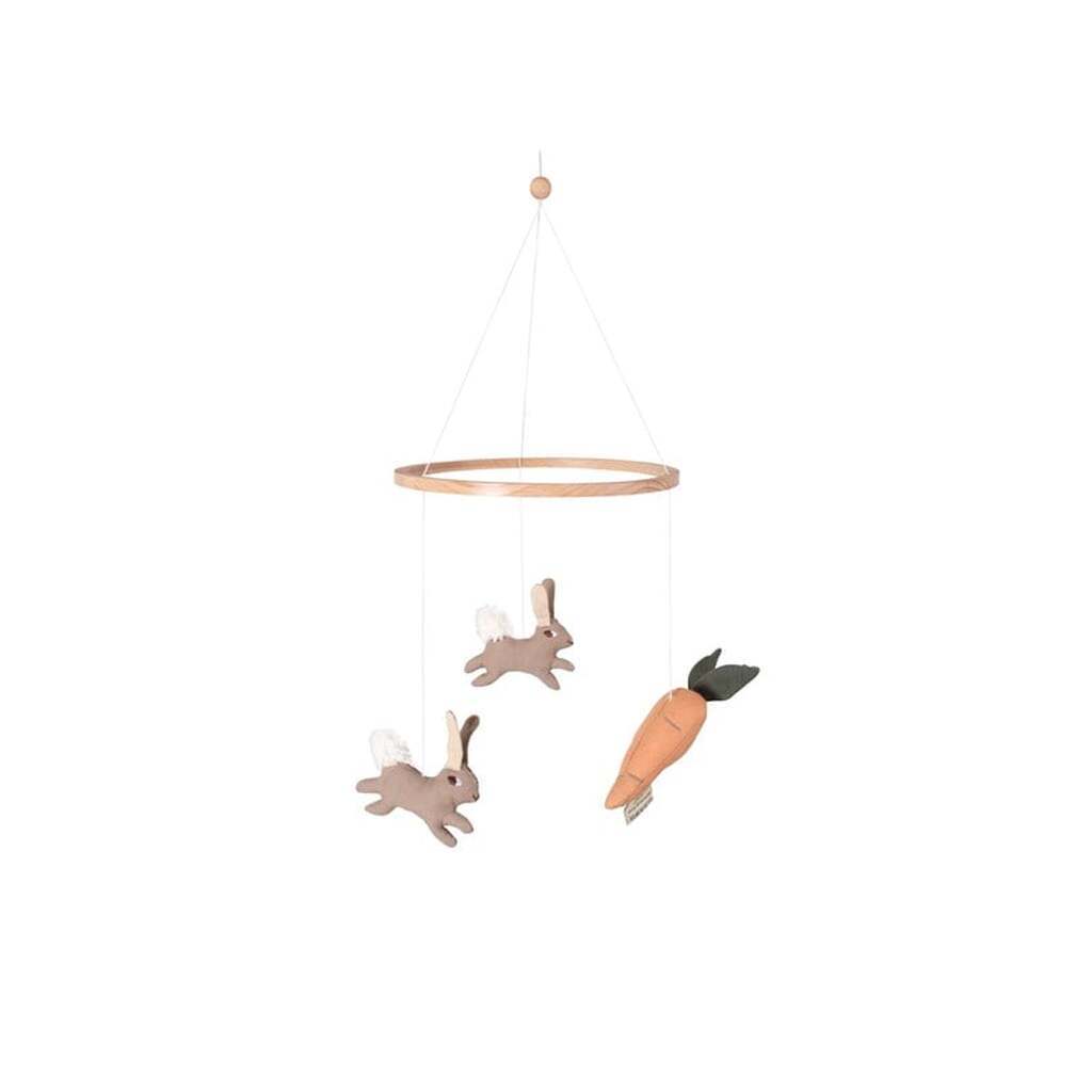 Filibabba - Linen baby mobile - Carrot Thief
