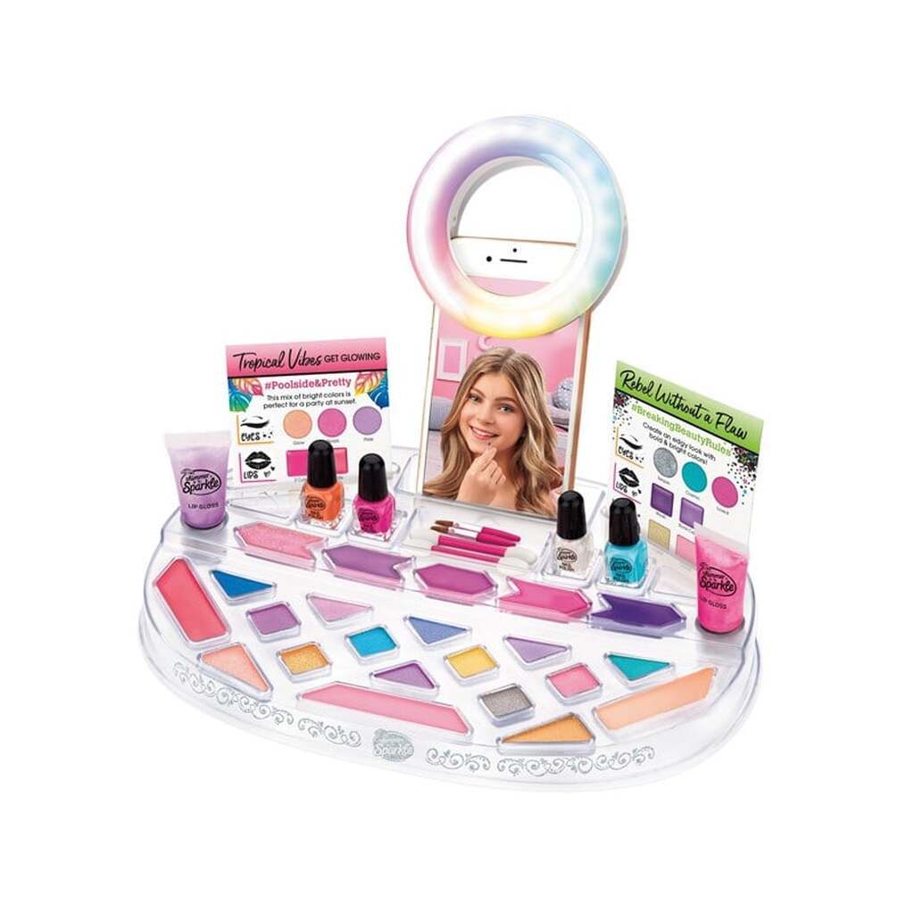 Character Options Ltd.  LIGHT UP BEAUTY STUDIO