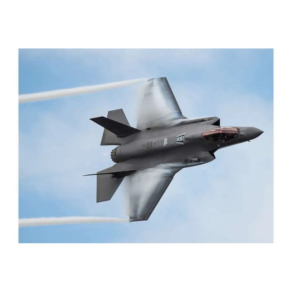 Lockheed Martin F-35A Lightning II 1:72