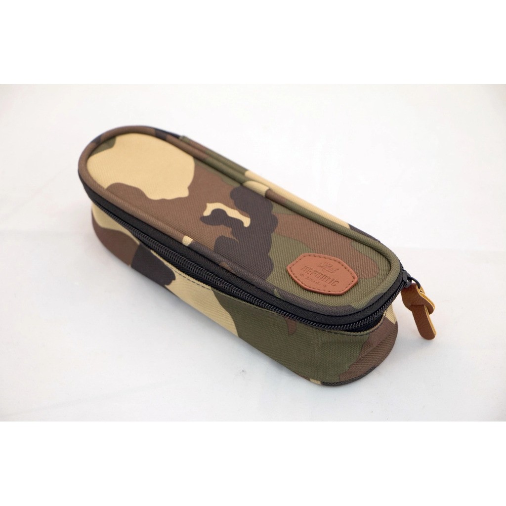 Penalhus box Real Republic camouflage