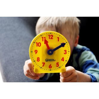 Lær klokken - øveur med visere