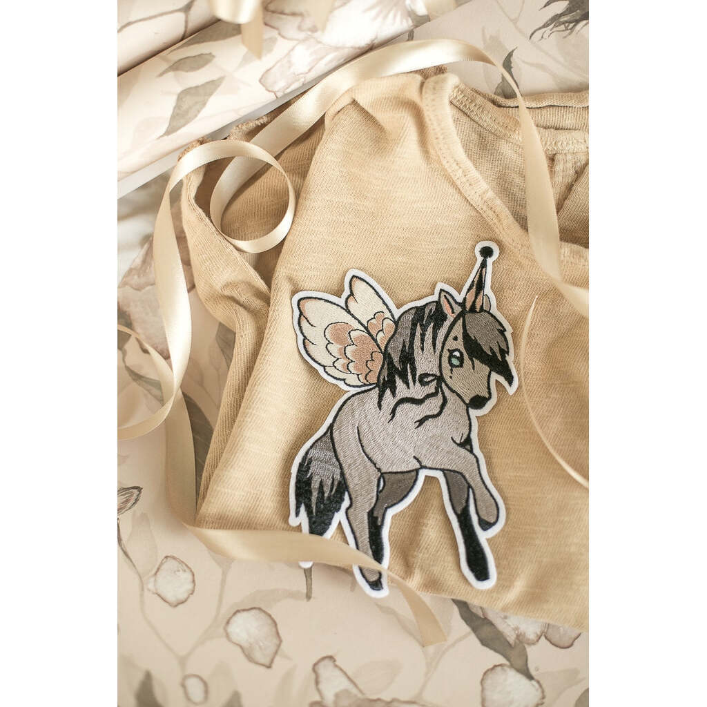 Strygemærke Flying Pony - Mrs. Mighetto