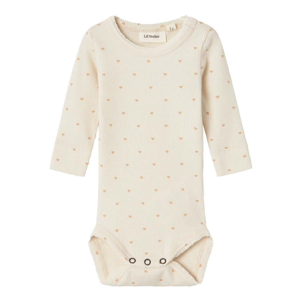 Lil Atelier Gago Slim Body med hjerter - Turtledove - 56 cm