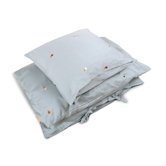 Baby sengetøj GOTS (70x100 cm)  Broderet Cool Summer  Pearl Blue
