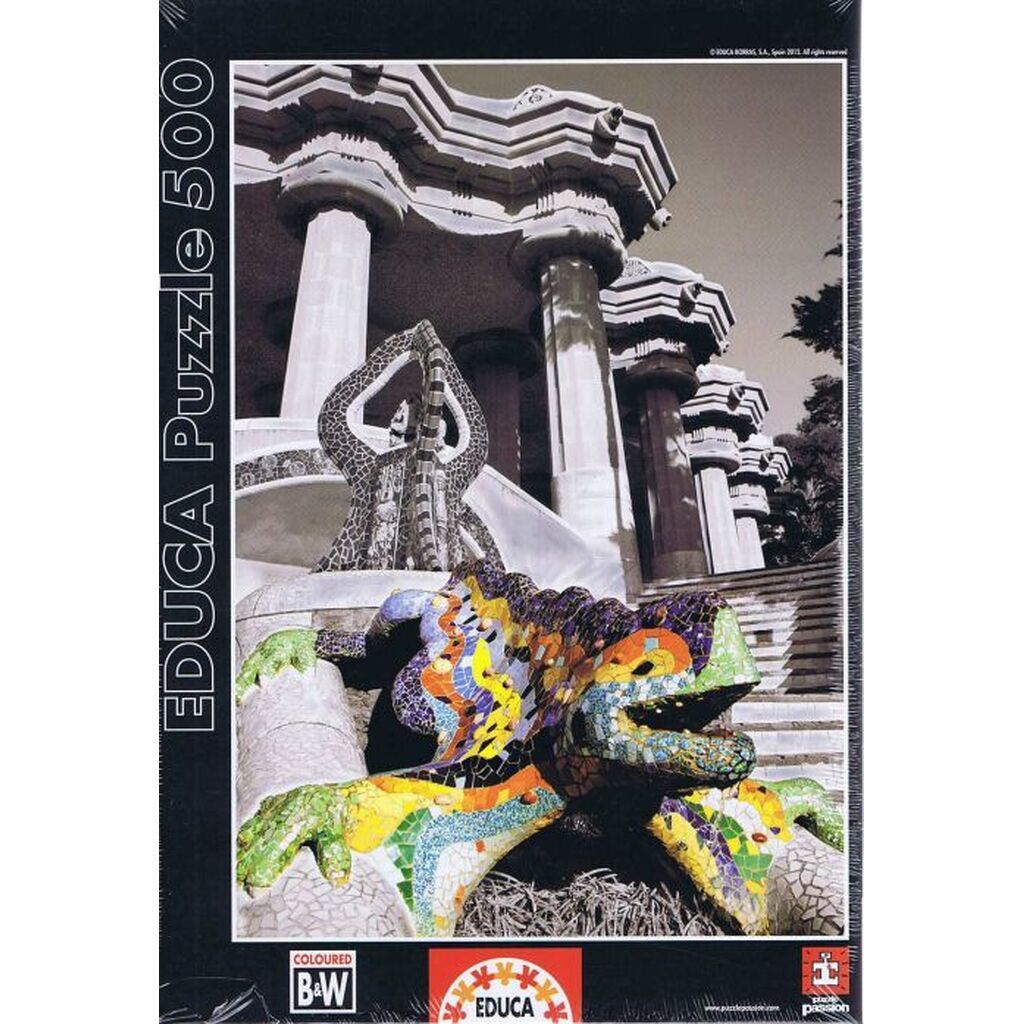 Parc Güell, Barcelona, 500 brikker