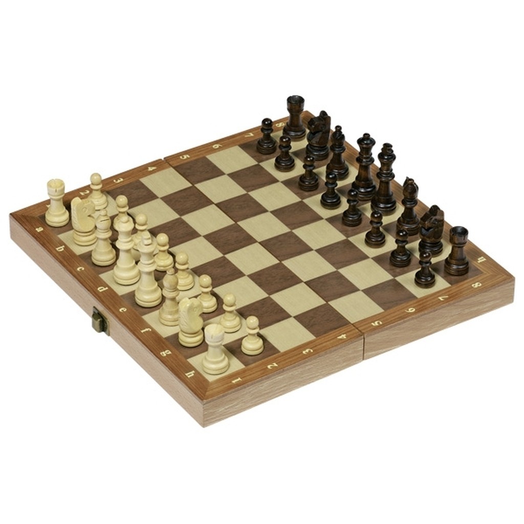 Skak: 30cm fra Goki