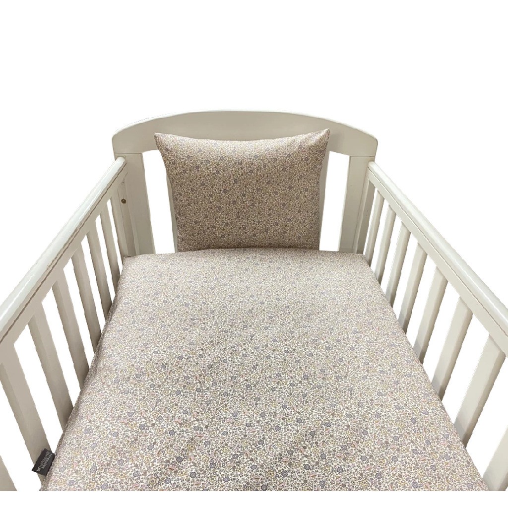 NM Baby Sengelinned - Lilla Blomster Organic