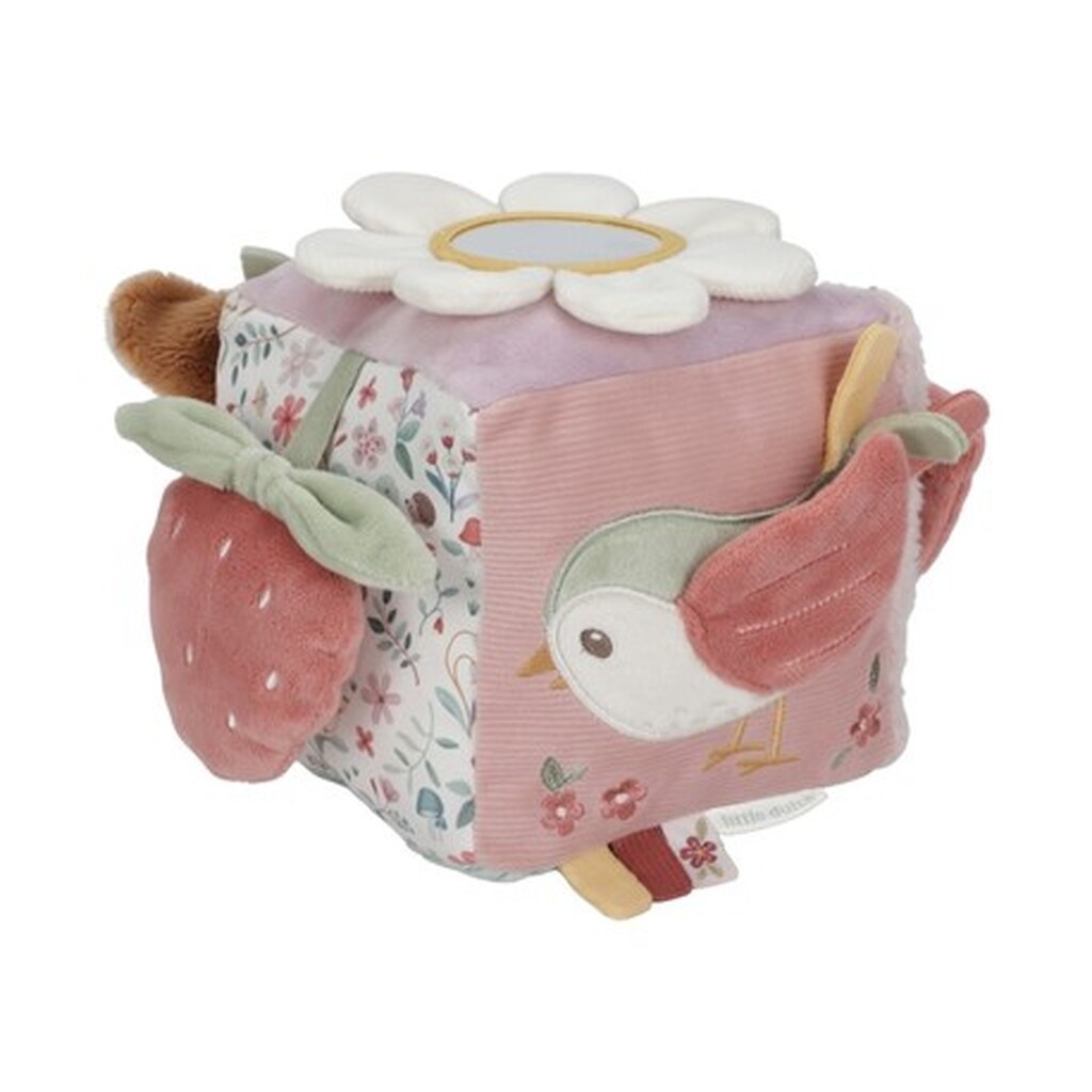 Little Dutch, Aktivitetsterning