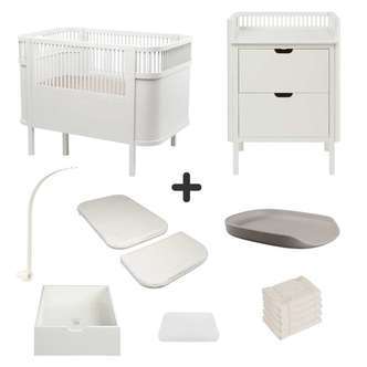 Sebra Sengen og Puslebordet m. Tilbehør - Classic White - Deluxe Bundle 1