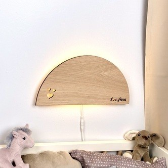 Halvcirkel lampe med klik-funktion