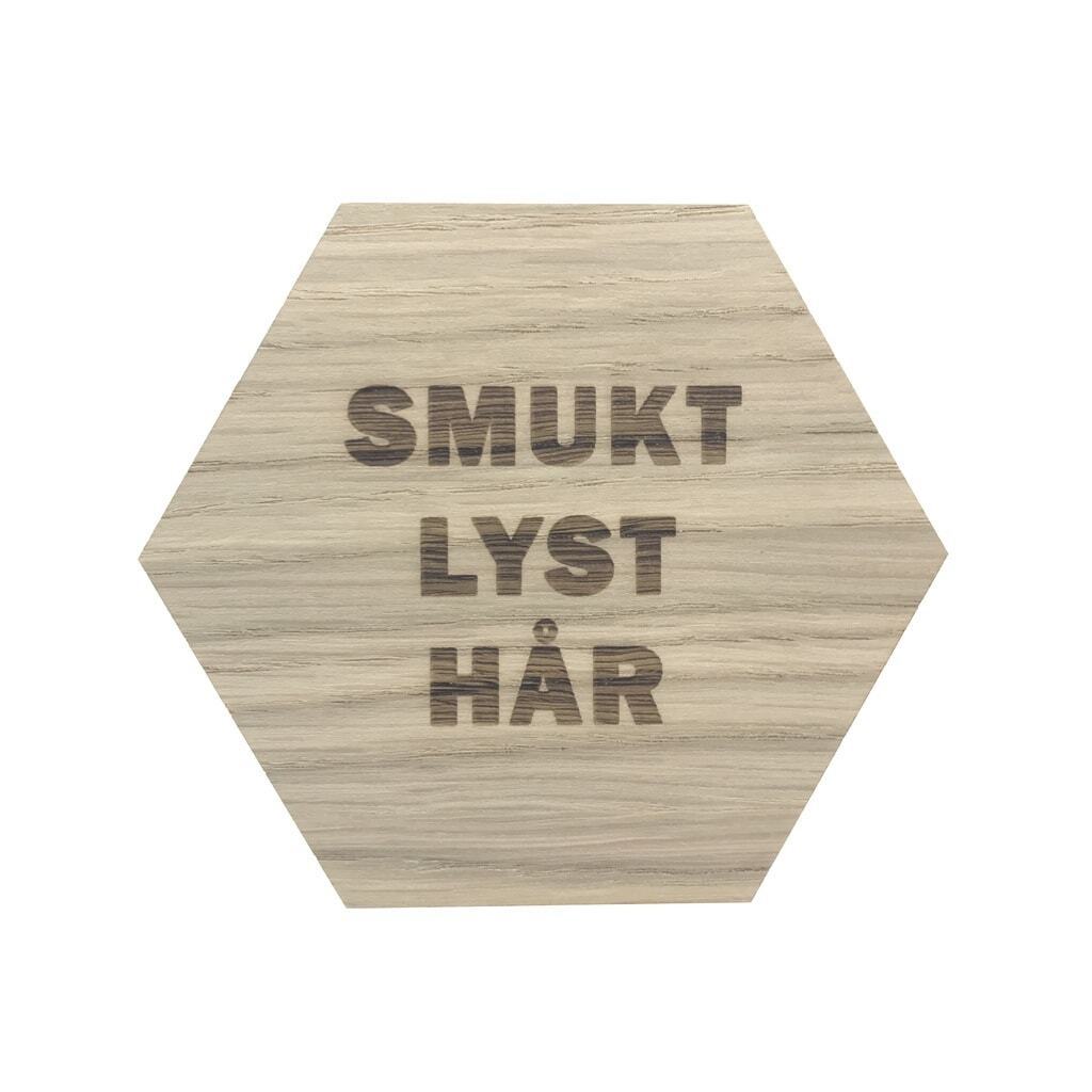 Design plade med lyst hår