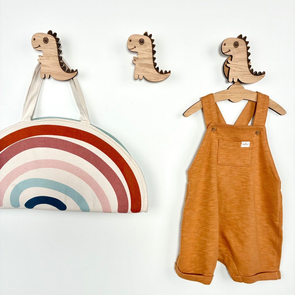 Baby T-rex knage - Graveret eg