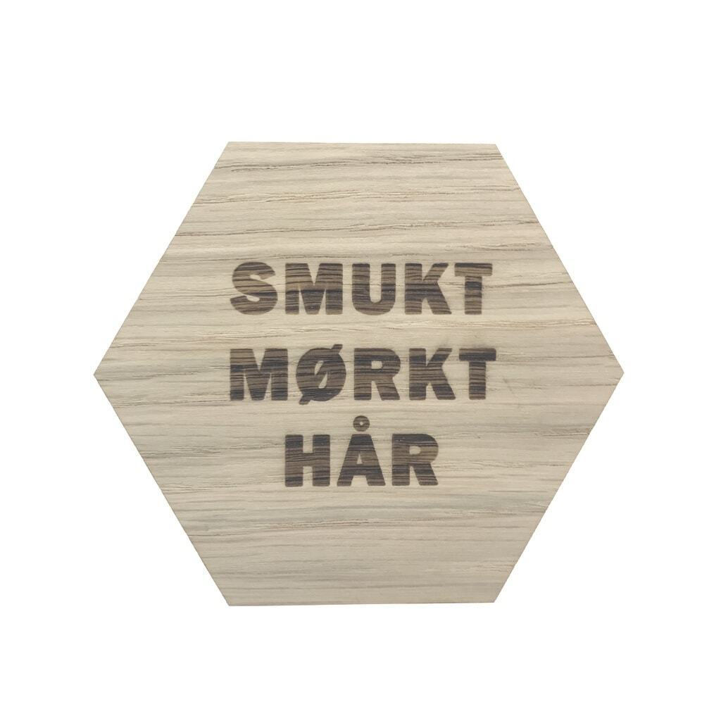 Design Plade med mørkt hår