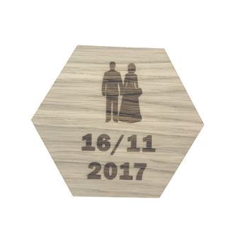 Design plade med brudepar og dato