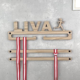 Medalje ophæng med pige løber og eget navn