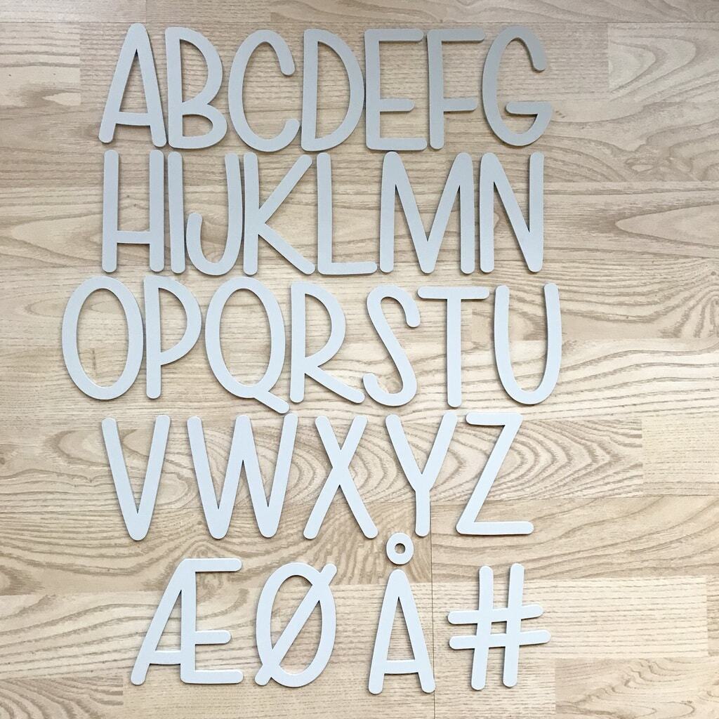 Alfabet A-Å  -  Grå akryl