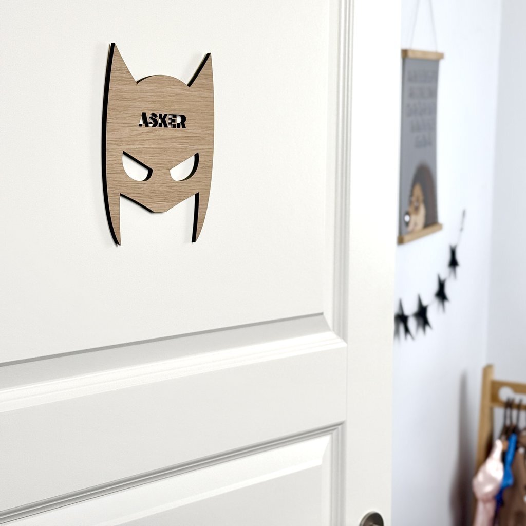 Maske navneskilt - træ