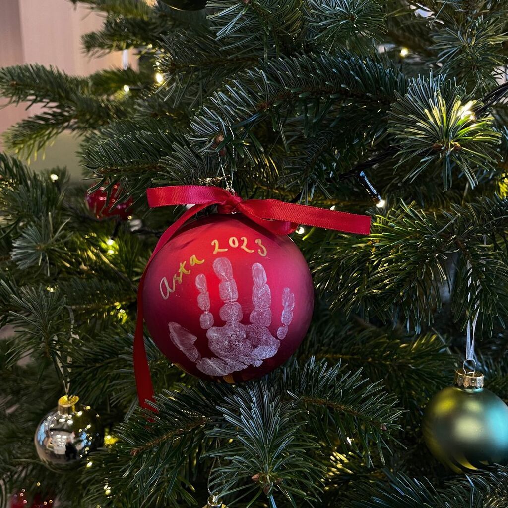 Julekugle til håndaftryk