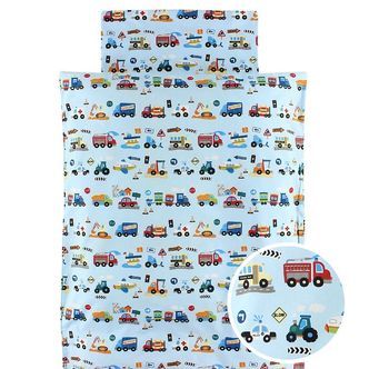 Nørgaard Madsens Sengetøj - Baby - Lyseblå m. Maskiner