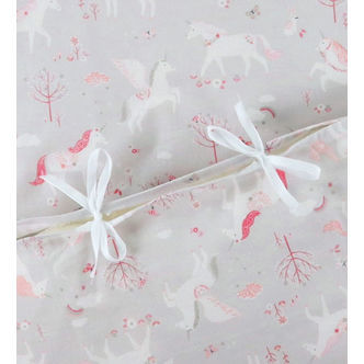 Nørgaard Madsens Sengetøj - Baby - Grå m. Pink Enhjørninger