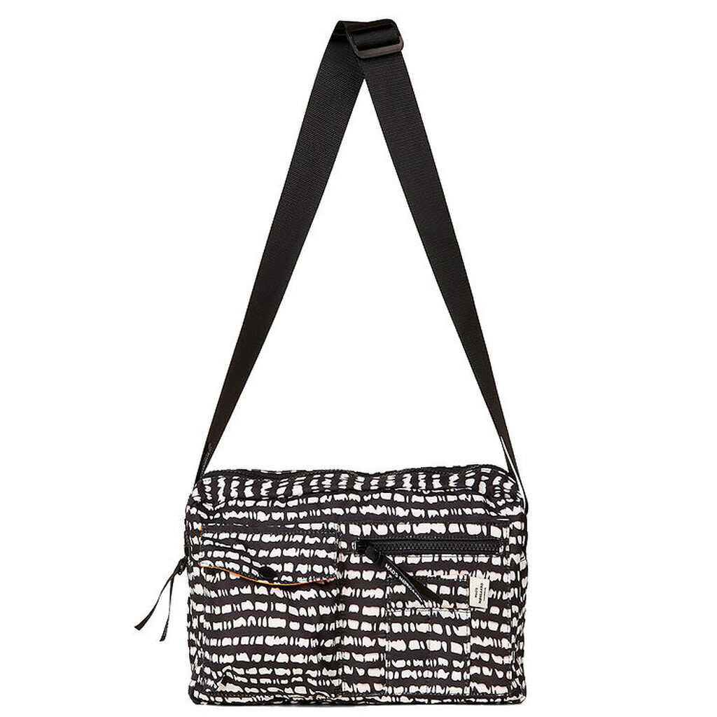 Mads Nørgaard Skuldertaske - Bel One Art Cappa - Scribble Black/