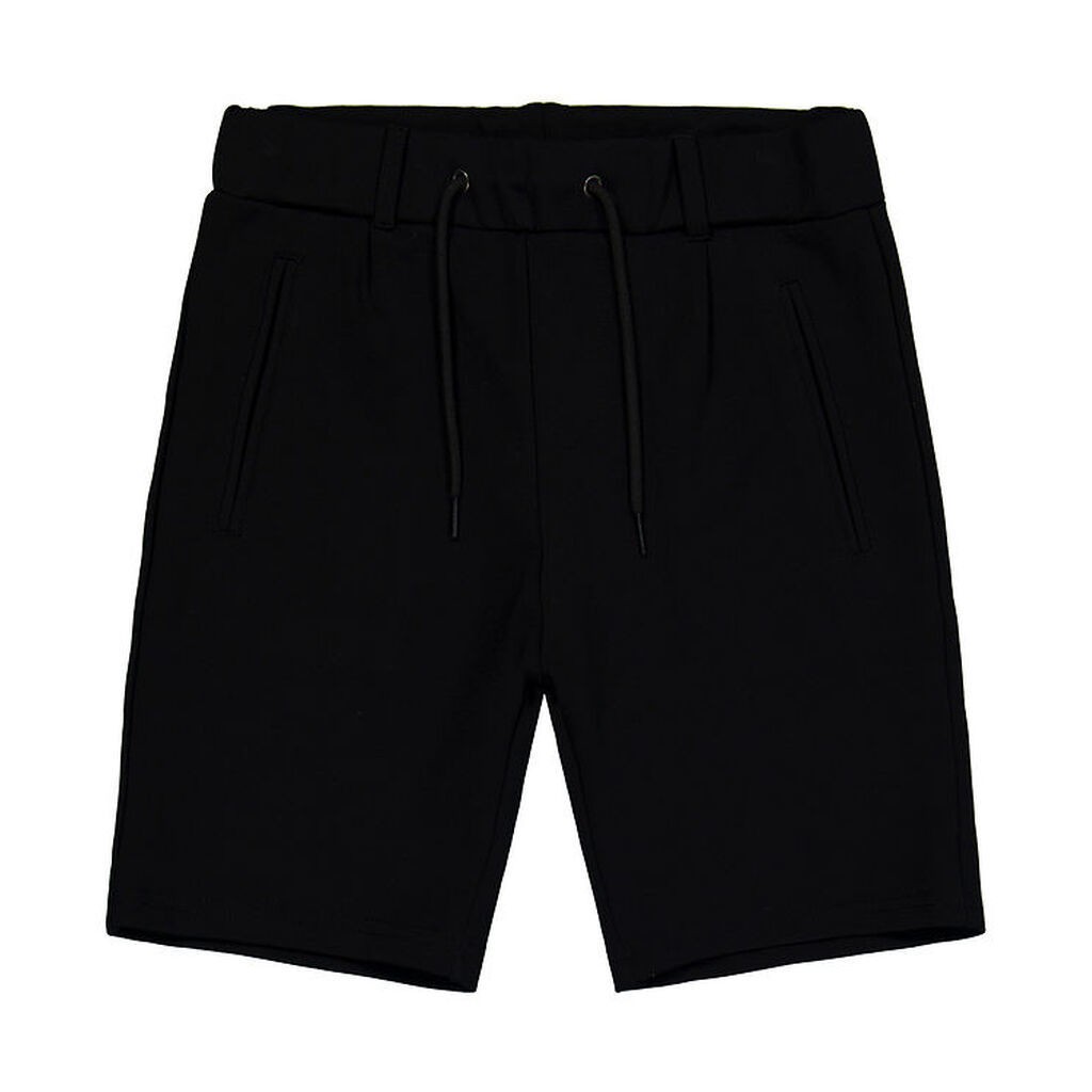 The New Shorts - ThOwen - Black Beauty