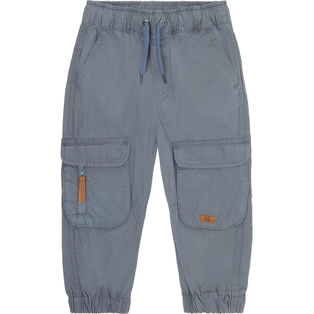 Hust and Claire Bukser - Trevor - Blue Flint