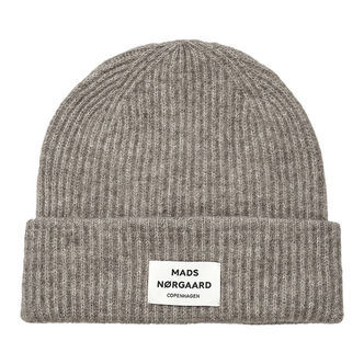 Mads Nørgaard Hue - Uld/Akryl - Tosca Anju - Roasted Cashew