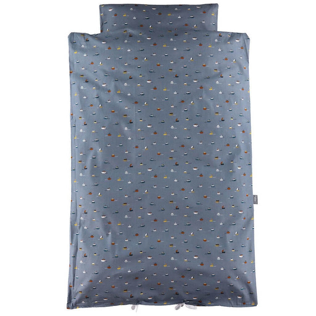 Nørgaard Madsens Sengetøj - Baby - Blå m. Sejlskibe