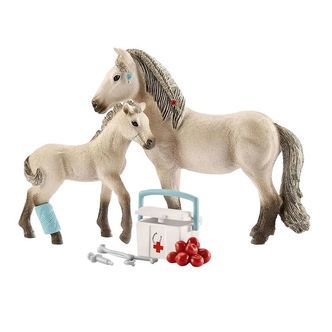 Schleich Horse Club - H: 8,5 cm - Hannahs First Aid Kit 42430