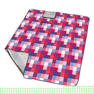 Camping Check Picnic Tæppe - 175x135 cm