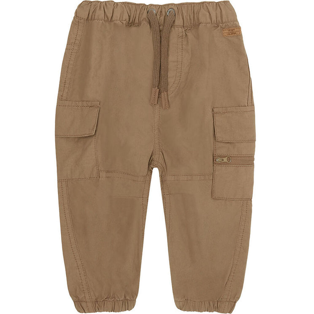 Hust and Claire Bukser - Tue - Coca Mocha