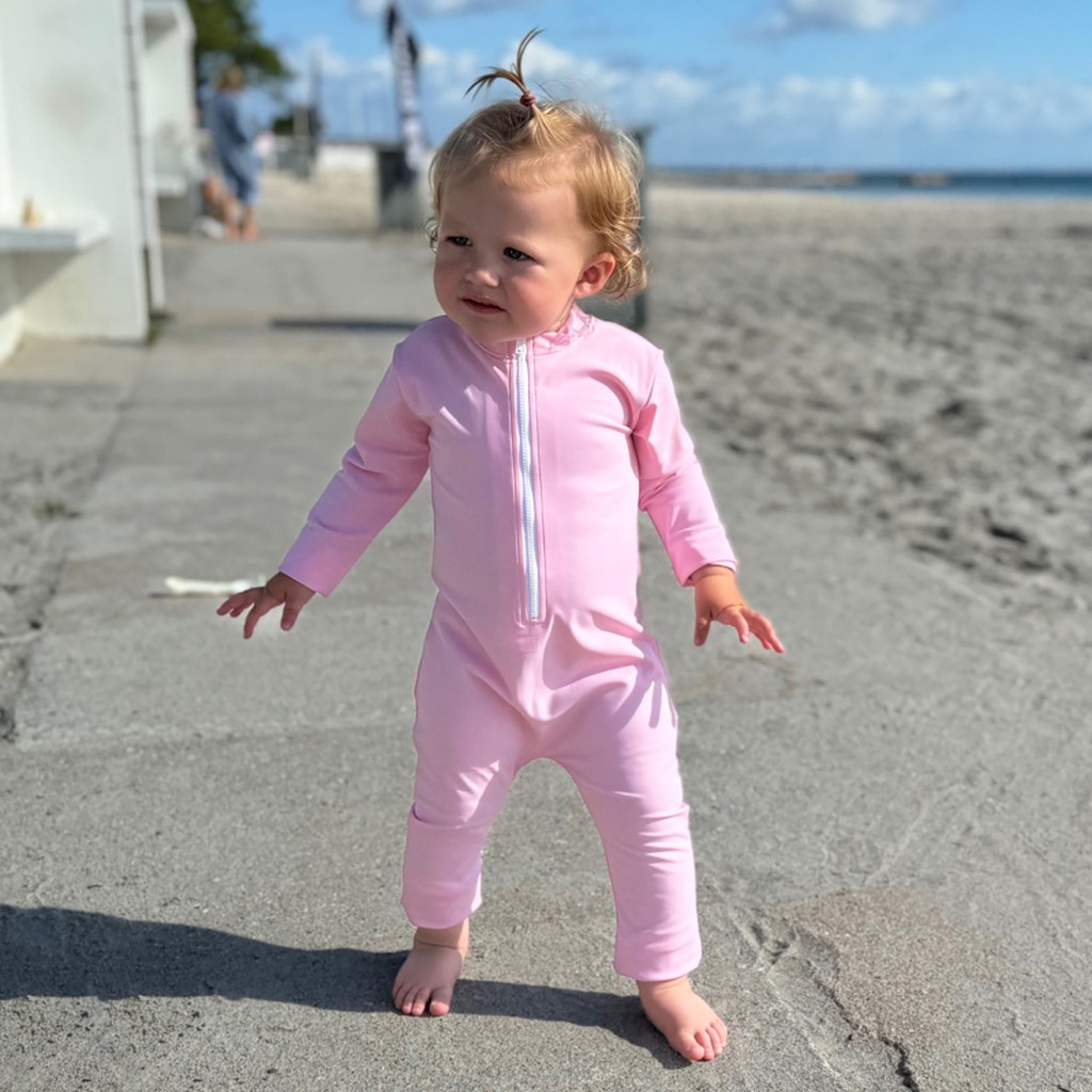 Petit Crabe Lou UV heldragt - milkshake