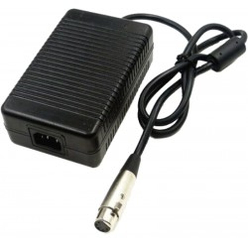 Feelworld AC adapter 15V 5A - Strømforsyning