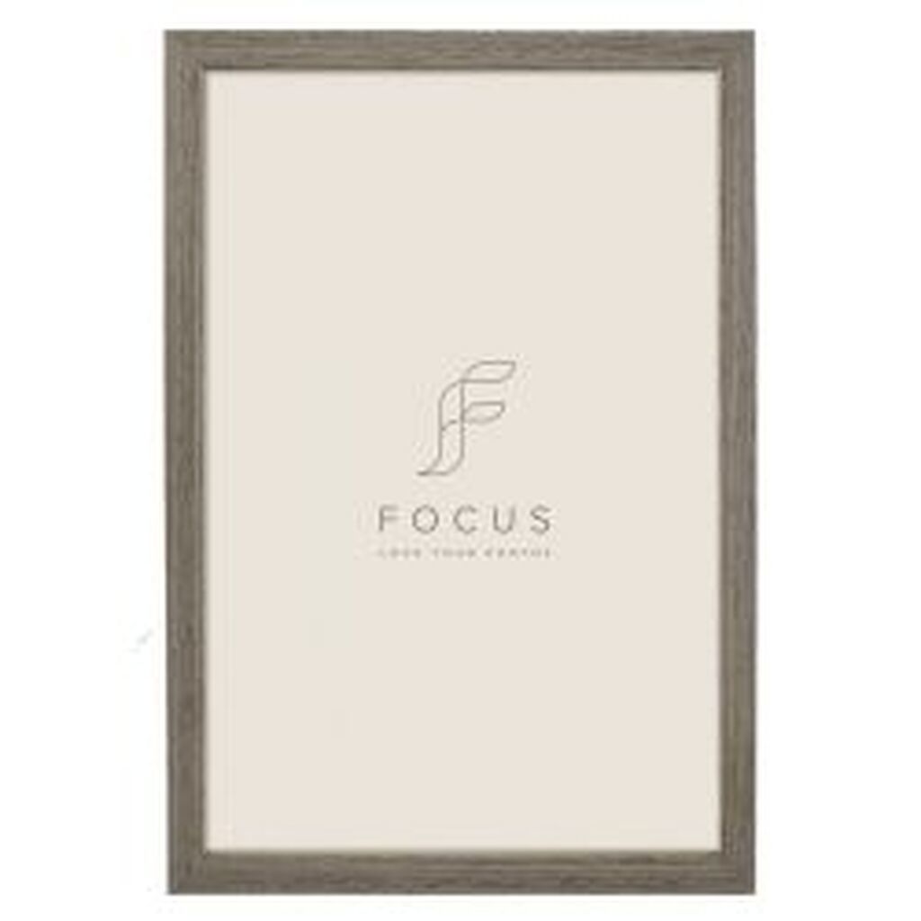 Focus Grace Walnut 18X24