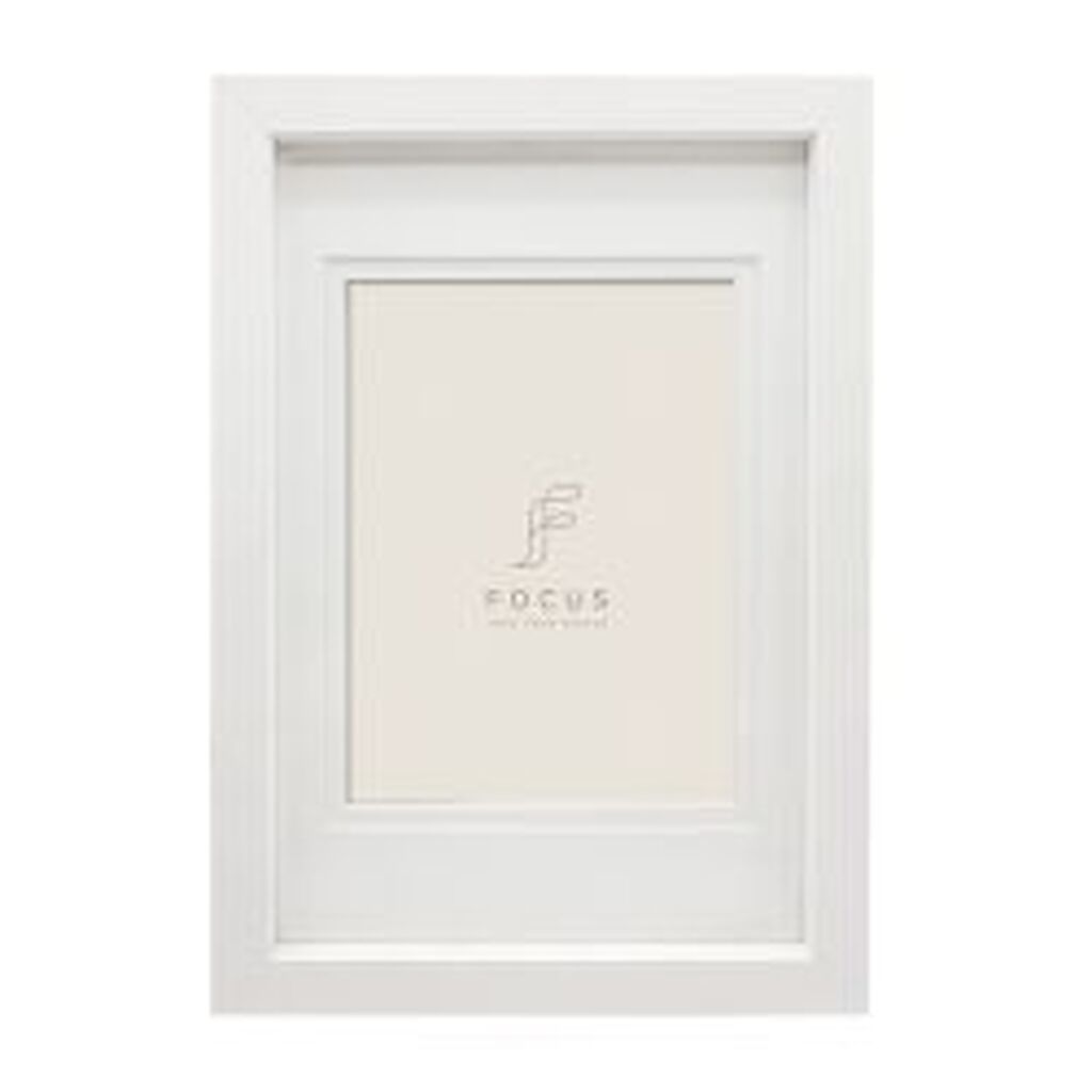 Focus Dahlia White 20x30/PP 15x20