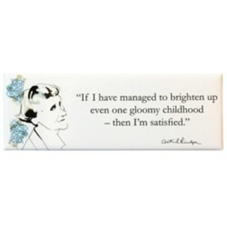 Magnet Gloomy Childhood