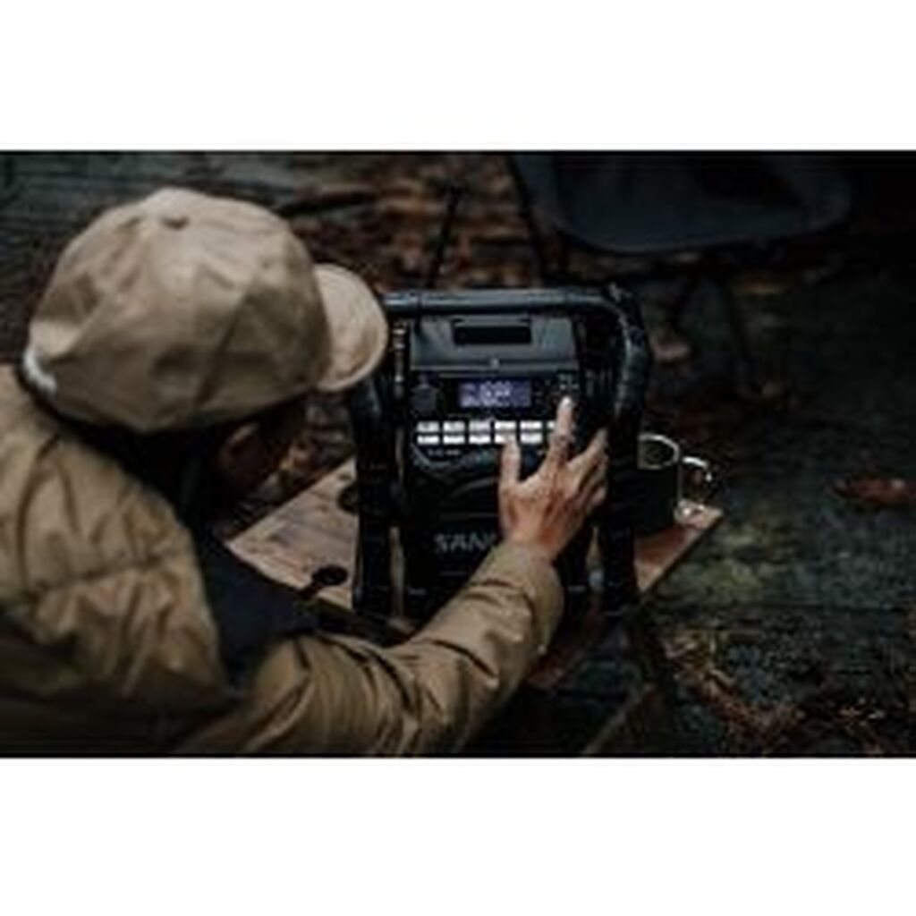 Sangean U4 Dbt+ Black Dab+/fm-rds/bluetooth/aux/usb Ultra Rugged