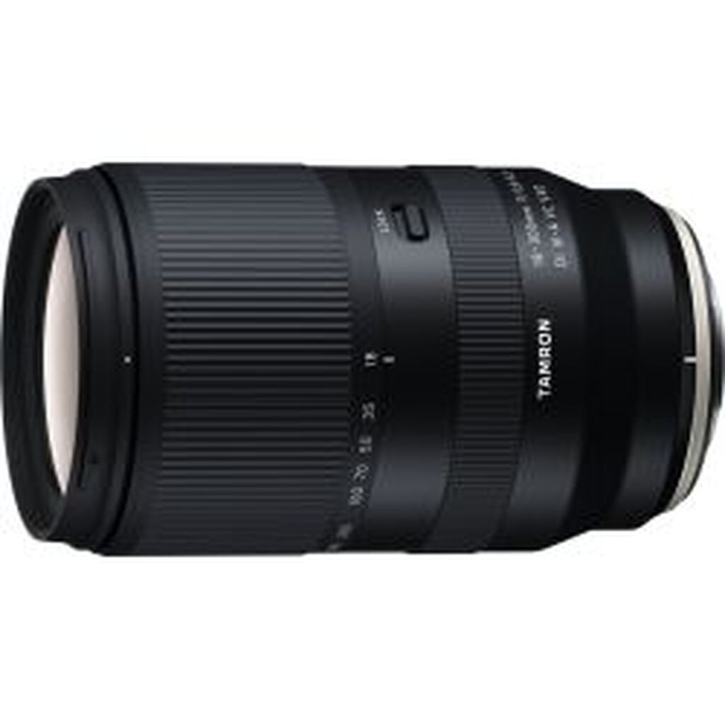 Tamron 18-300MM F/3.5-6.3 DI III-A VC VXD FUJI - Kamera objektiv