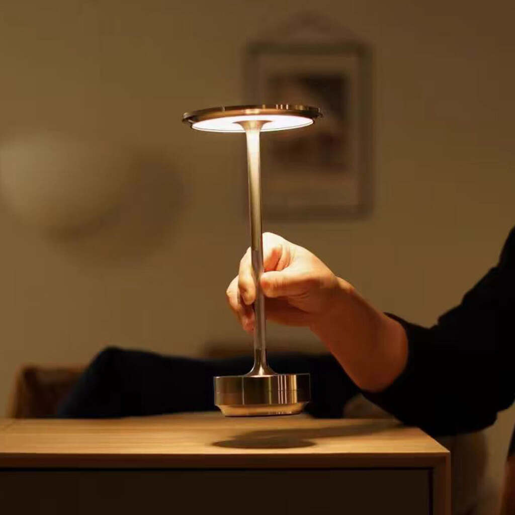 Bordlampe LED m/touch & genopladelig funktion