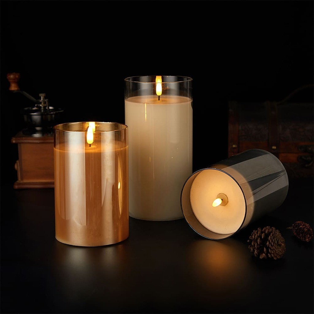 LED Stearinlys i Glas ø10 x 15 cm - Guld, Grå eller Hvid - Guld