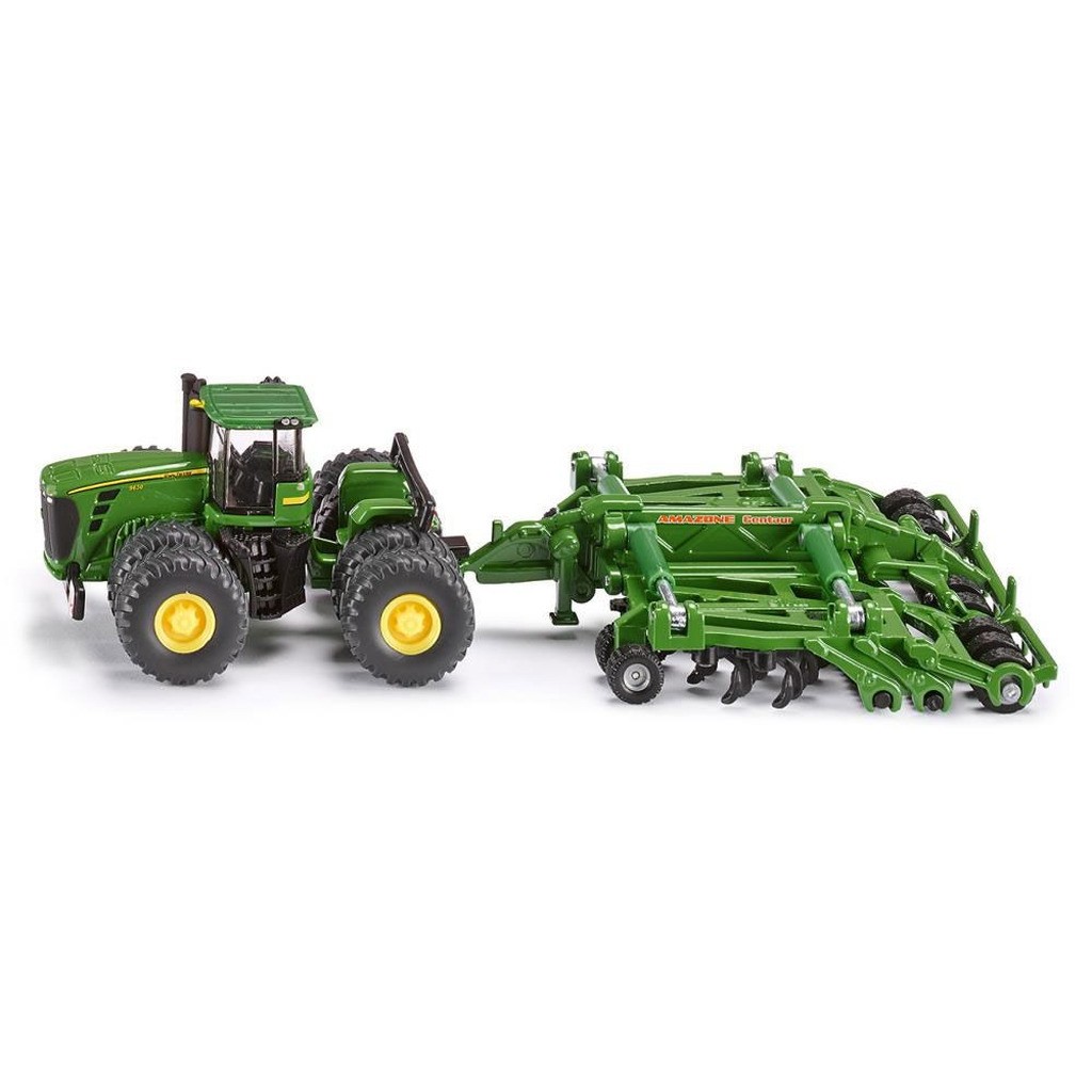 John Deere med harve