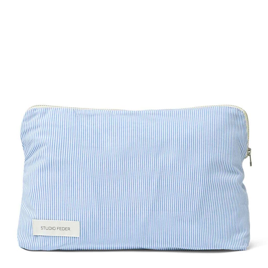 Studio Feder | Celia toilettaske, stribet lysblå