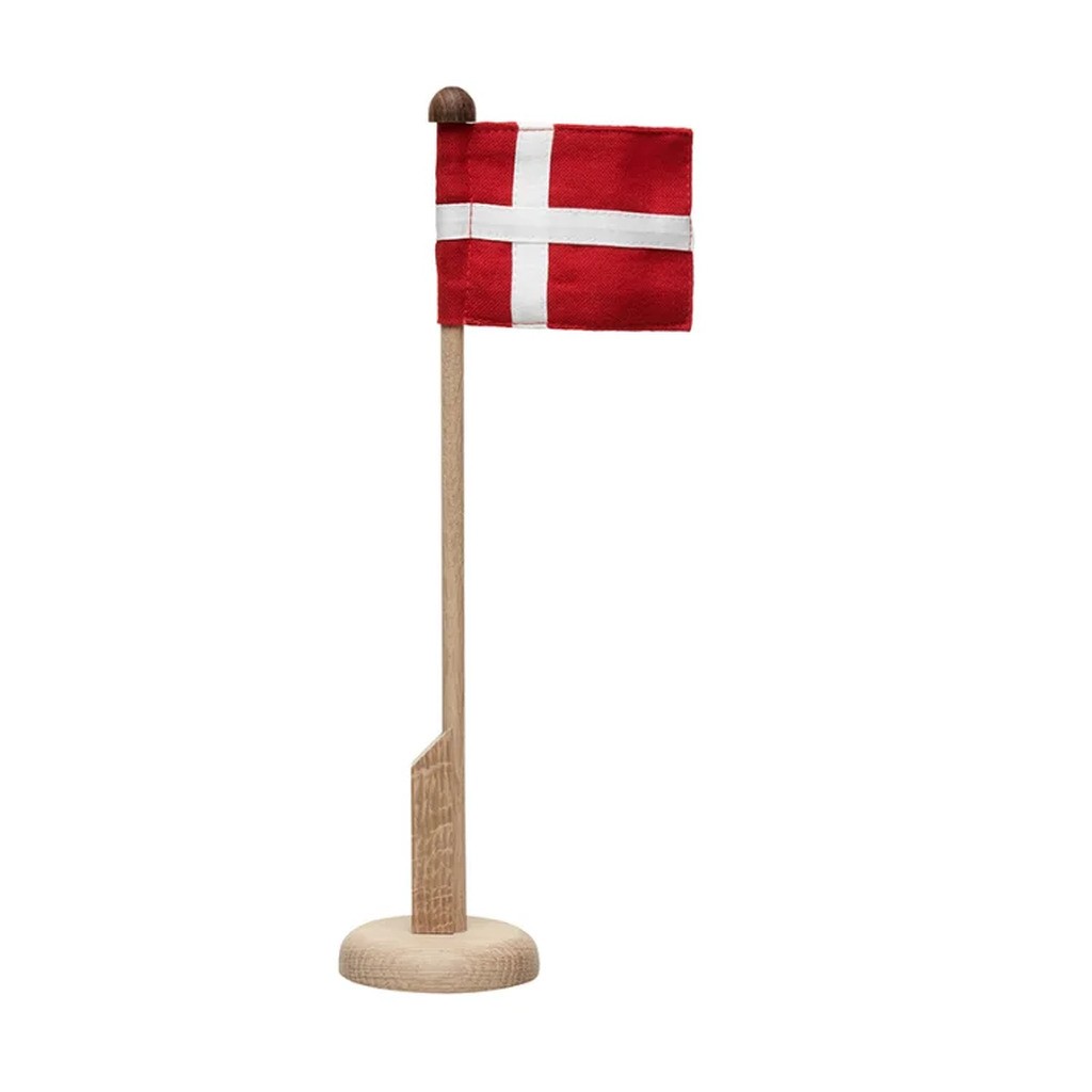 Bordflagstang i Egetræ med Dannebrog, 30 cm. Langkilde & Søn