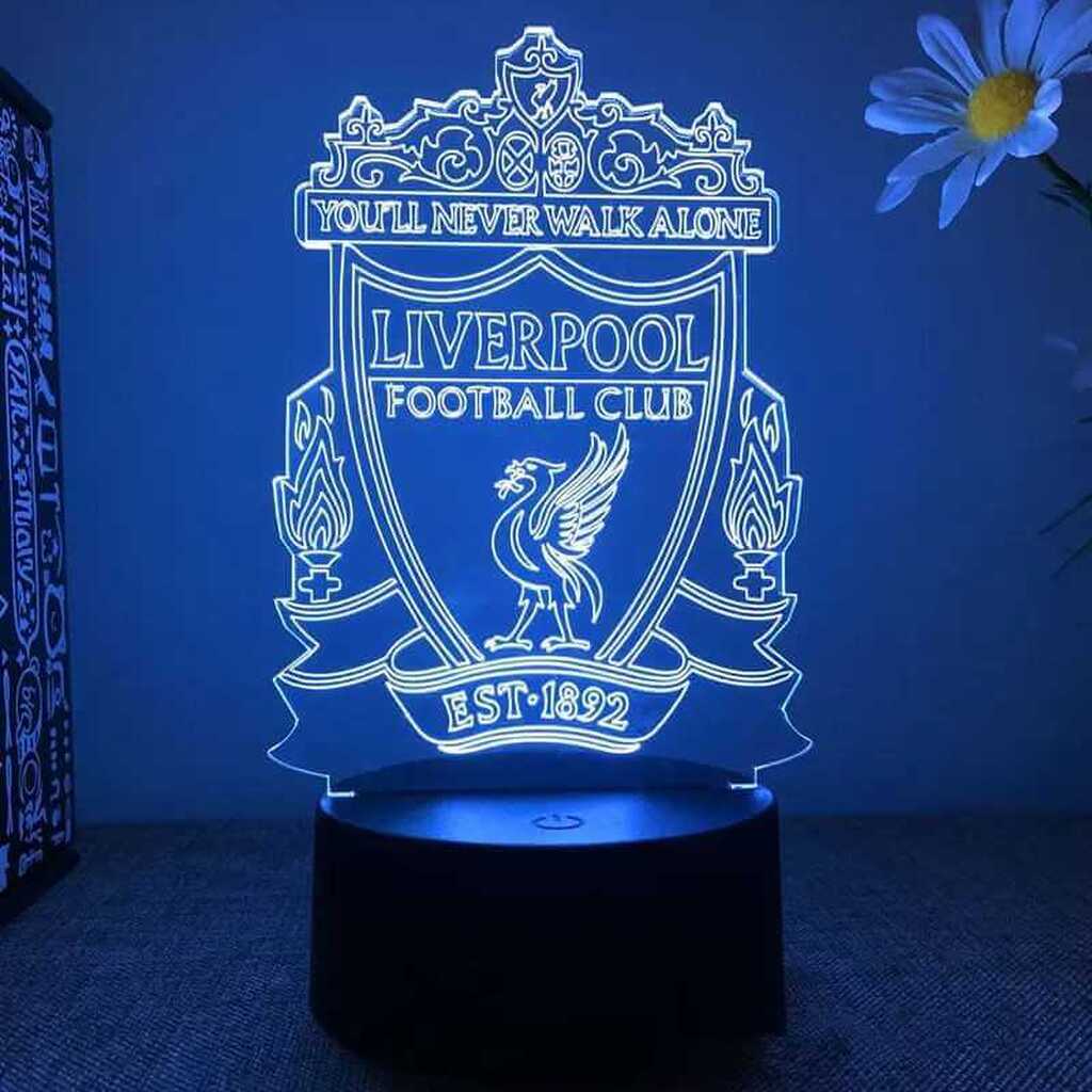 Liverpool FC 3D Fodbold lampe -  Lyser i 7 farver