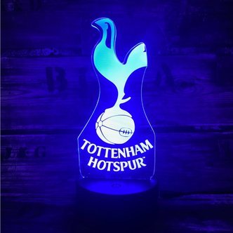 Tottenham 3D Fodbold lampe -  Lyser i 7 farver