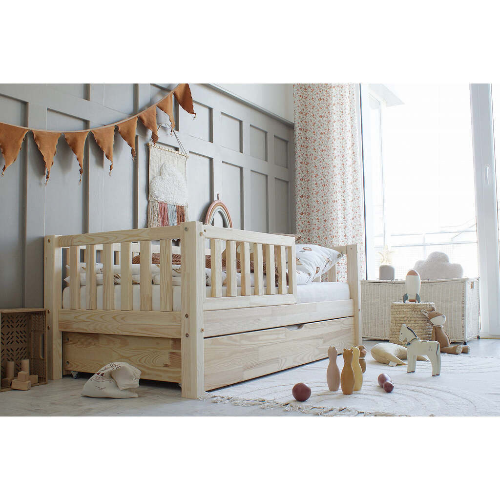 Juniorseng LILLY m. skuffe