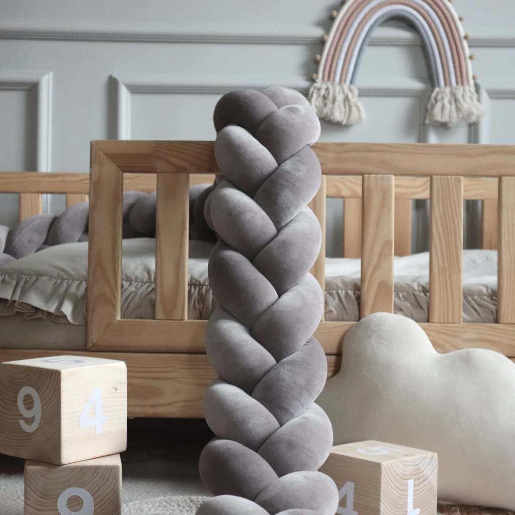 Sengerand, 3-strenget fletning- Dove Grey